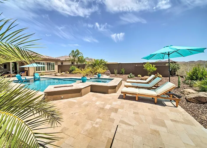 Resort-style Pool & Spa: Upscale Goodyear Liberty